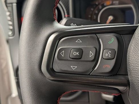 Used 2024 Jeep Wrangler Unlimited Rubicon AWD/4WD image 22