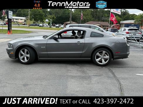 Used 2014 Ford Mustang GT RWD image 8