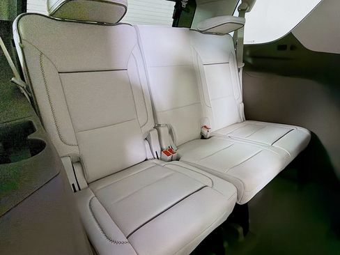 Used 2022 GMC Yukon Denali AWD/4WD image 25