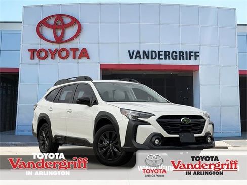 Used 2025 Subaru Outback Onyx Edition image 1