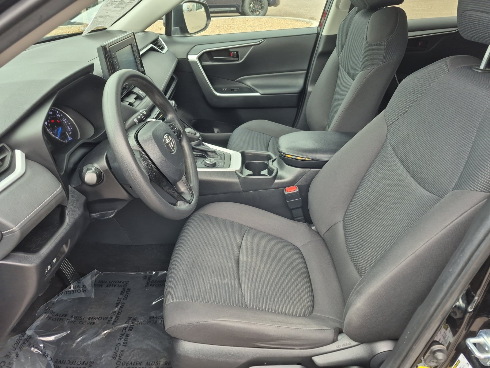 Used 2020 Toyota RAV4 LE w/ All Weather Liner Package AWD/4WD image 17