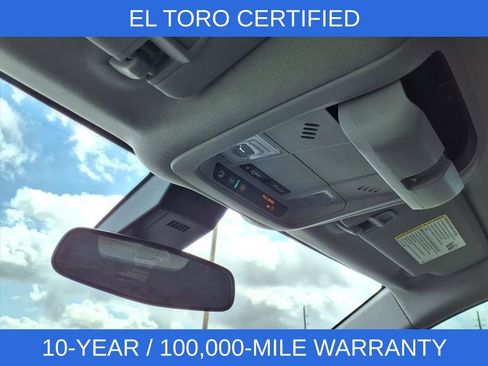 Used 2022 Chevrolet Equinox LT image 23