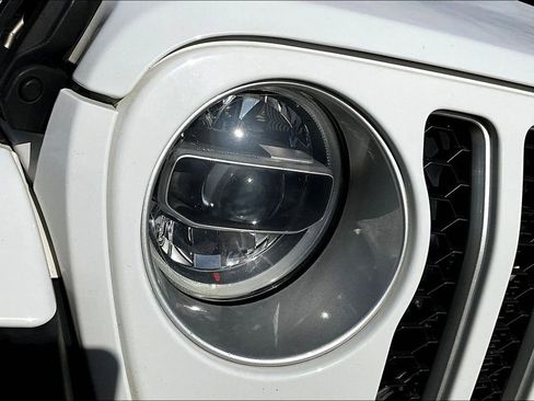 Used 2021 Jeep Gladiator Overland w/ Popular Equipment Package image 32