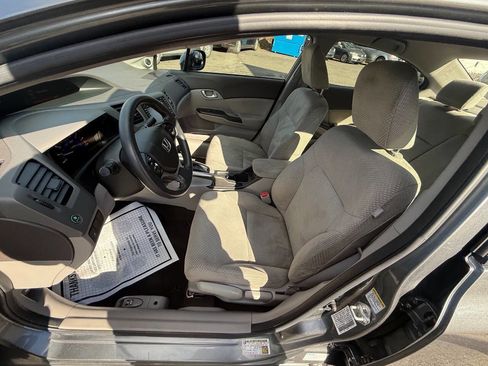 Used 2012 Honda Civic Hybrid Sedan image 10