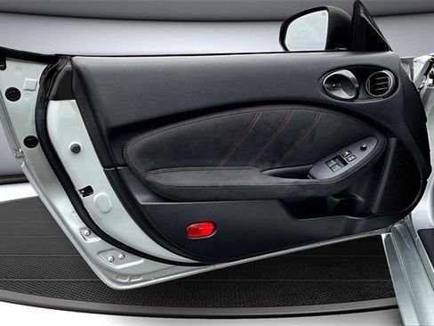 Certified 2020 Nissan 370Z Sport image 18