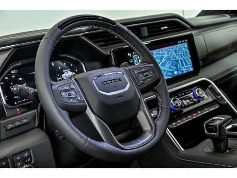 New 2026 GMC Sierra 1500 Denali Ultimate w/ LPO, Black Badging Package AWD/4WD image 13
