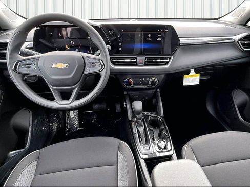 New 2026 Chevrolet TrailBlazer LS w/ LS Convenience Package image 2