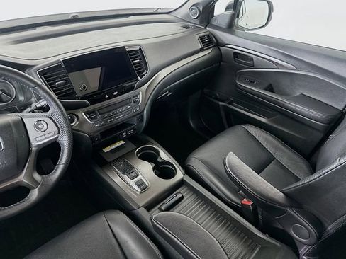 Certified 2023 Honda Passport EX-L image 30