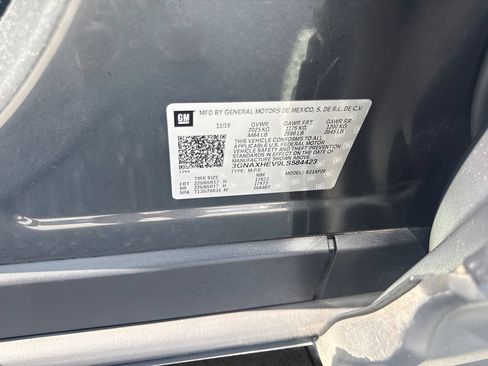 Used 2020 Chevrolet Equinox LS FWD image 28