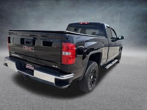 Used 2019 GMC Sierra 1500 SLE w/ SLE Value Package AWD/4WD image 7