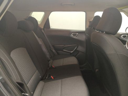 Used 2021 Kia Soul S image 19