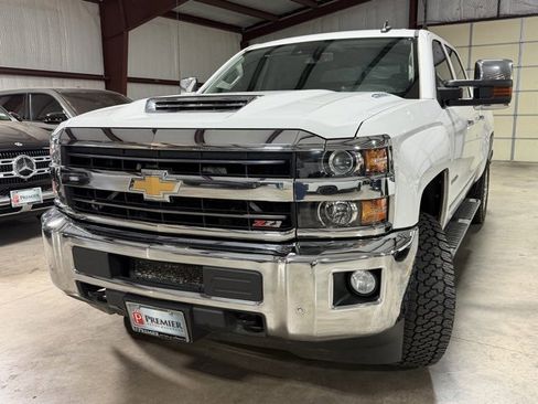 Used 2019 Chevrolet Silverado 2500 LTZ w/ Duramax Plus Package image 3