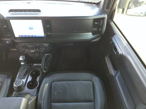 Used 2021 Ford Bronco First Edition AWD/4WD image 15