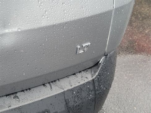 Certified 2023 Chevrolet Traverse LT image 21