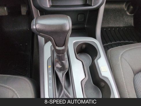 Used 2018 Chevrolet Colorado LT image 16