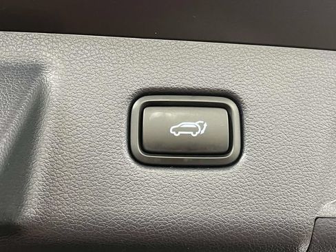 Used 2021 Hyundai Palisade Limited FWD image 24