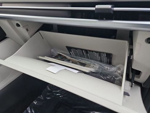 Certified 2025 Hyundai Tucson SEL image 20