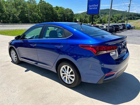 Used 2022 Hyundai Accent SEL w/ Cargo Package image 6