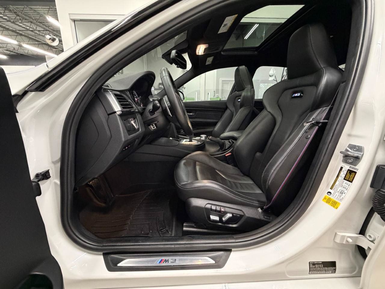 Used 2018 BMW M3 w/ Competition Package RWD image 8