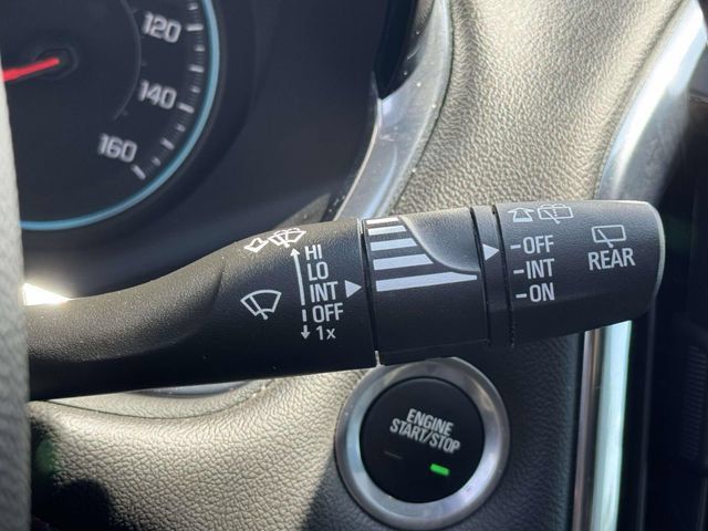 Used 2023 Chevrolet Traverse RS AWD/4WD image 25