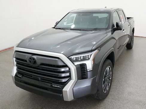 New 2026 Toyota Tundra Limited AWD/4WD image 3