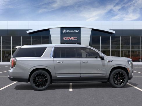 New 2026 GMC Yukon XL Elevation w/ Elevation Premium Package AWD/4WD image 29