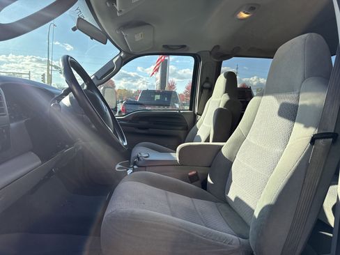 Used 2003 Ford F250 XLT image 16