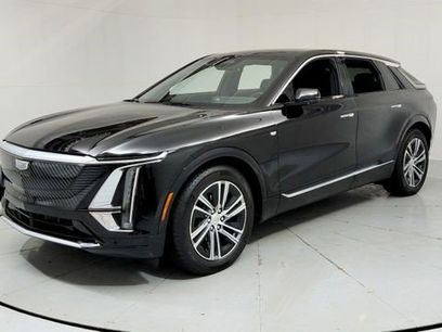 Certified 2025 Cadillac Lyriq Luxury w/ LPO, Floor Liner Package