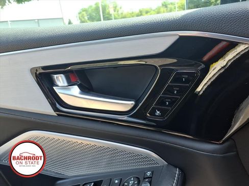 Used 2023 Acura MDX SH-AWD w/ Technology Package image 15
