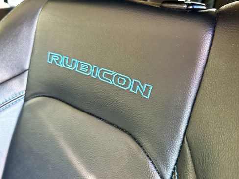 Used 2021 Jeep Wrangler Unlimited Rubicon 4xe w/ Steel Bumper Group image 29