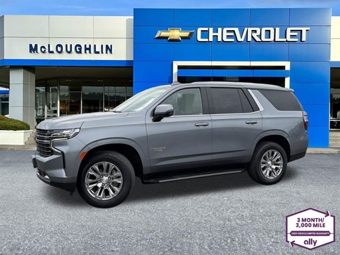 Used 2022 Chevrolet Tahoe LT w/ Luxury Package AWD/4WD image 1