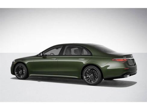 New 2025 Mercedes-Benz S 580 4MATIC Sedan image 31