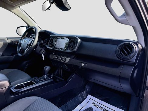 Used 2022 Toyota Tacoma SR RWD image 24