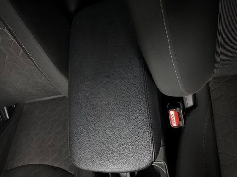 Used 2021 Mitsubishi Outlander Sport ES AWD/4WD image 16