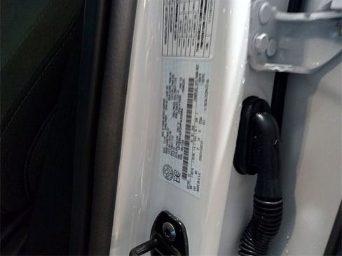 Used 2023 Ford F150 XLT image 12