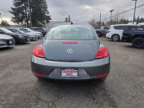 Used 2012 Volkswagen Beetle 2.5 image 6
