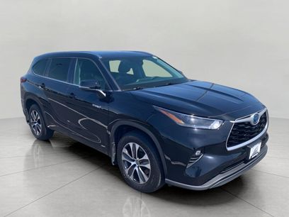 Used 2021 Toyota Highlander XLE