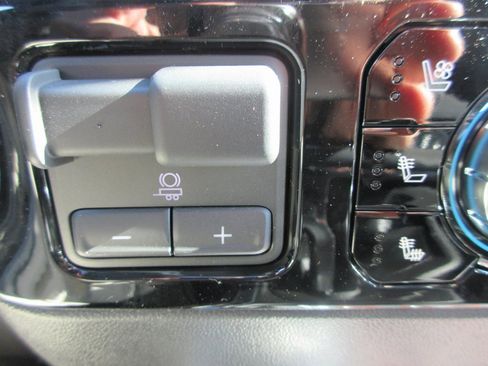 New 2026 GMC Sierra 1500 SLT w/ SLT Premium Plus Package image 21