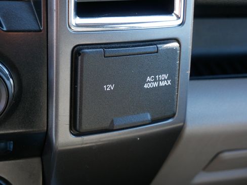 Used 2016 Ford F150 XLT w/ Equipment Group 302A Luxury AWD/4WD image 32