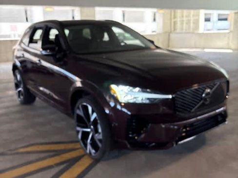 Used 2026 Volvo XC60 T8 Ultra w/ Climate Package AWD/4WD image 9