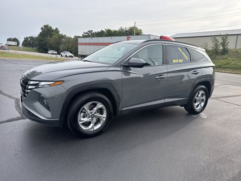 Used 2024 Hyundai Tucson SEL AWD/4WD image 2