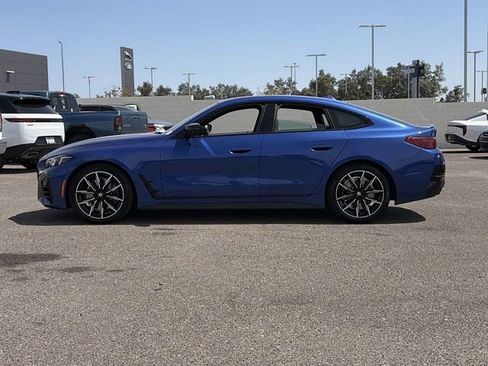 Used 2025 BMW M440i RWD image 9
