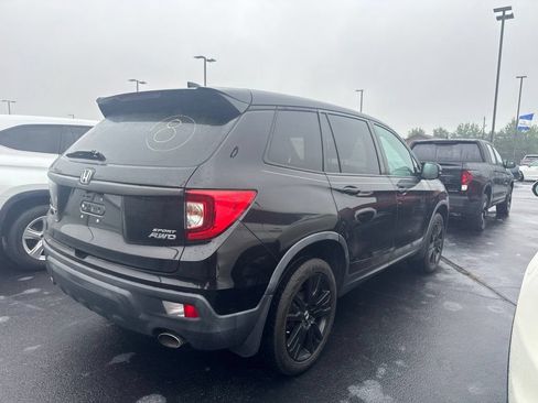 Used 2021 Honda Passport Sport image 3