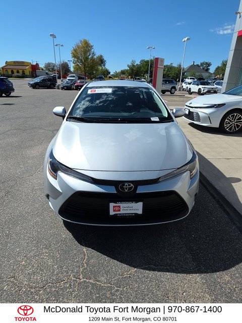 Used 2025 Toyota Corolla LE FWD image 8