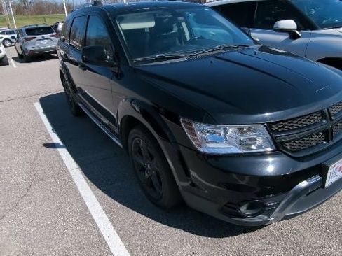 Used 2018 Dodge Journey Crossroad image 4
