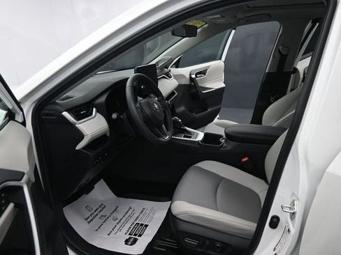 Used 2024 Toyota RAV4 XLE Premium w/ Weather Package AWD/4WD image 20