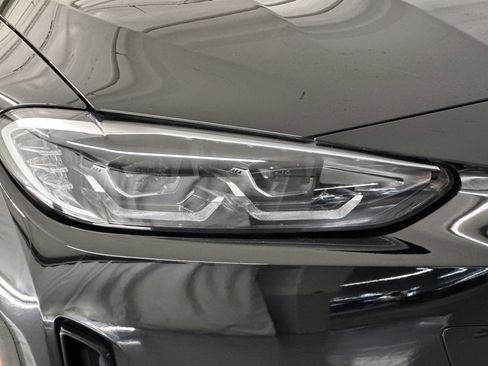 Used 2023 BMW i4 eDrive35 w/ Premium Package RWD image 10