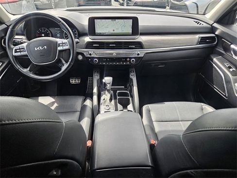 Used 2022 Kia Telluride SX w/ Nightfall Edition Package image 7