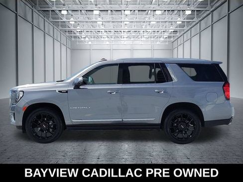 Used 2022 GMC Yukon Denali AWD/4WD image 2