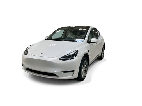 Certified 2023 Tesla Model Y Long Range AWD/4WD image 1